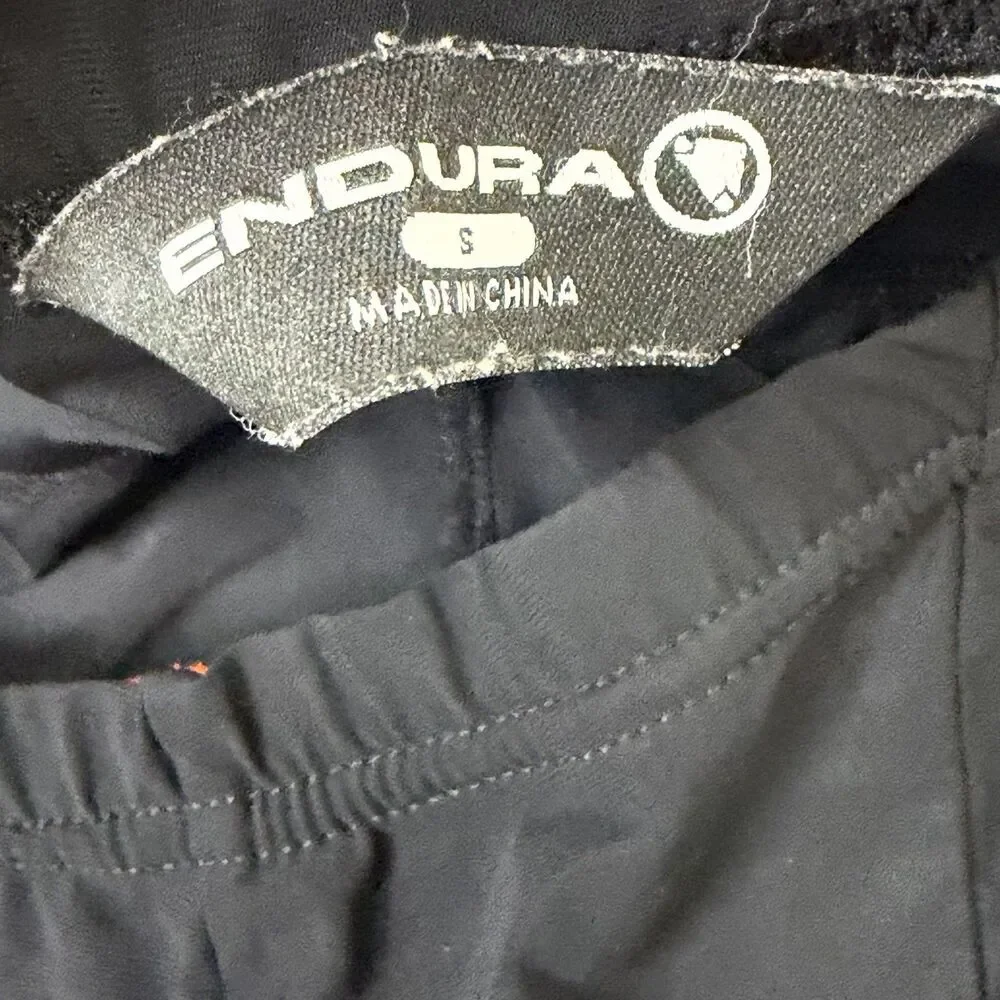Endura Men's Small Black Padded Cycling‎ Shorts Xtract Lite Short